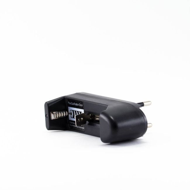 Зарядное устройство Зарядное устройство