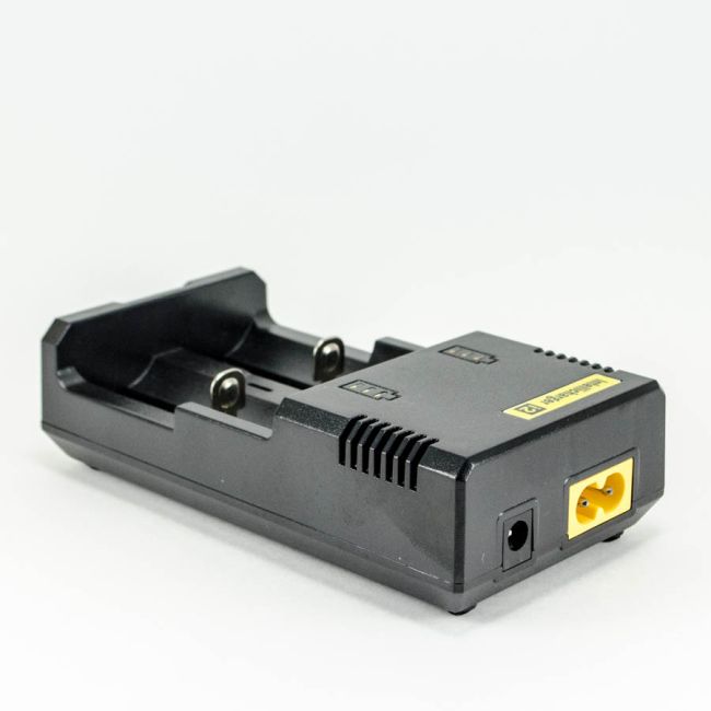 Зарядное устройство Nitecore Intelli charger I2